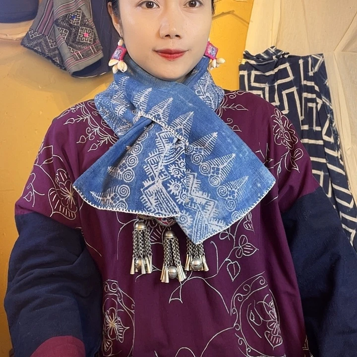 织绣手工制作工艺围脖