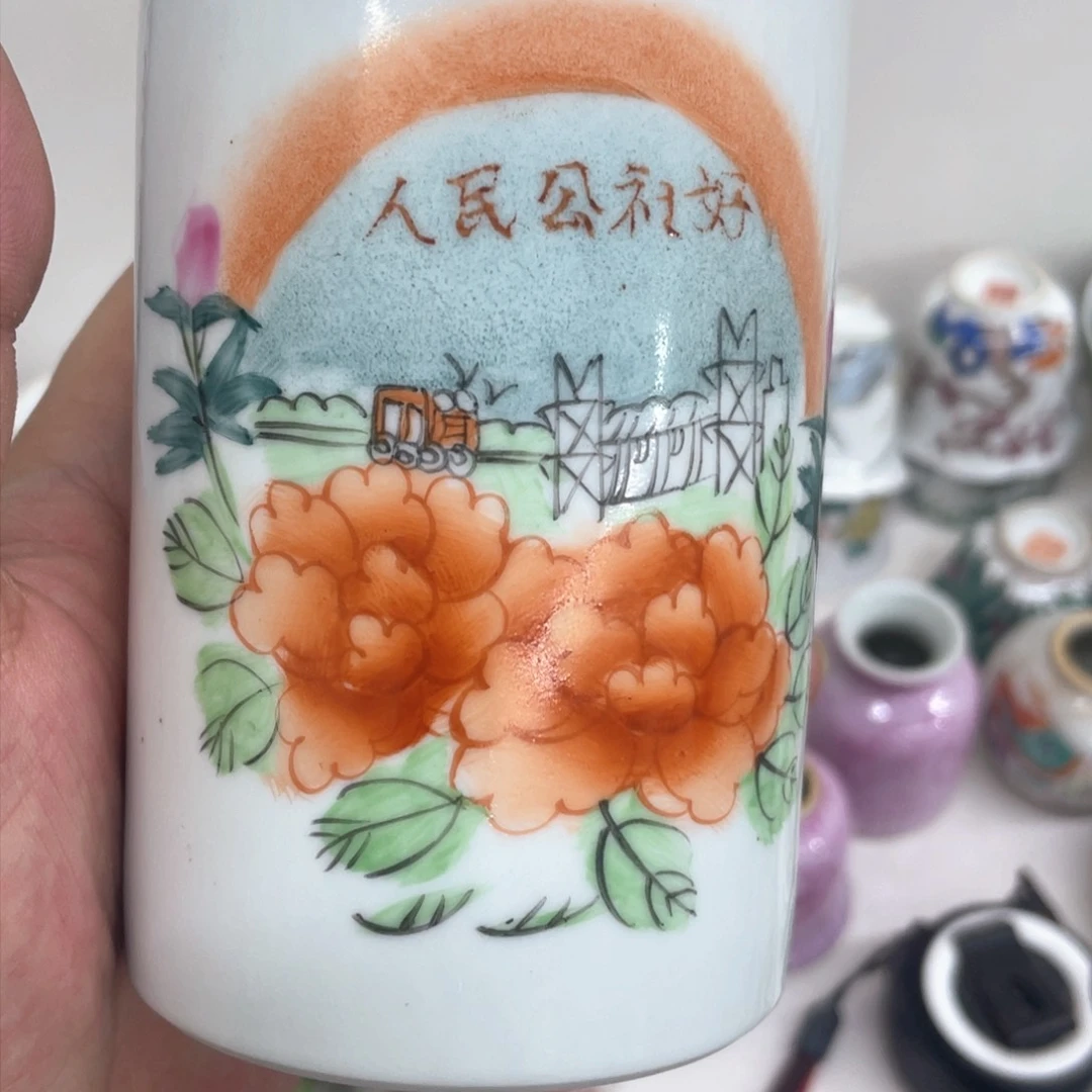 摆件手绘陶瓷作品欣赏