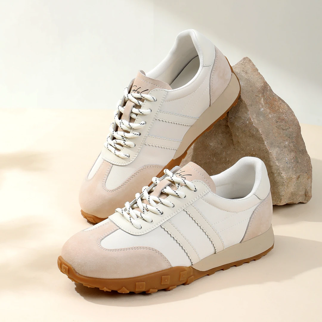 沙驰运动风透气女士德训鞋时尚休闲鞋圆头M5T82107