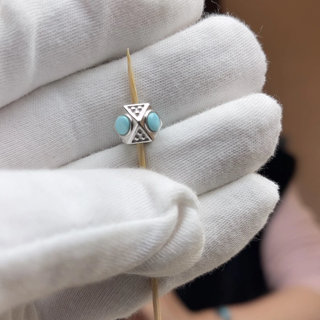 绿松石珠宝奇石银S925镶嵌