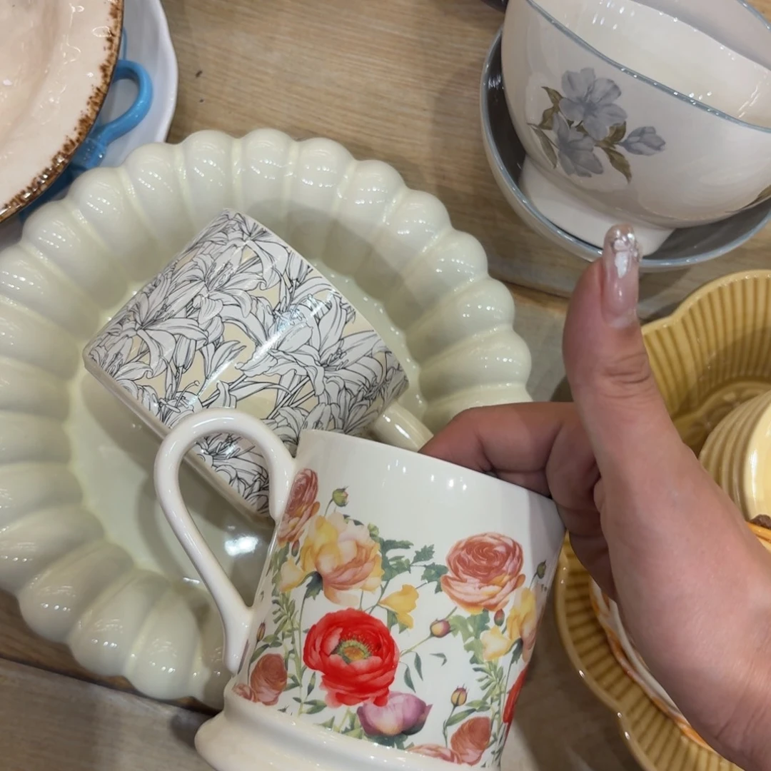 瓷听***³两个两个两个讲个