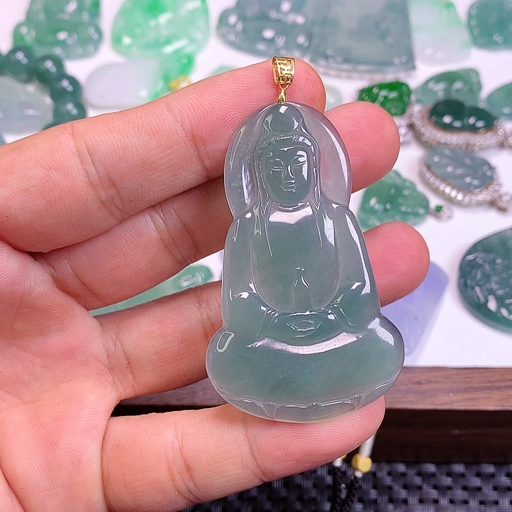 颈饰18K金镶嵌翡翠翡翠