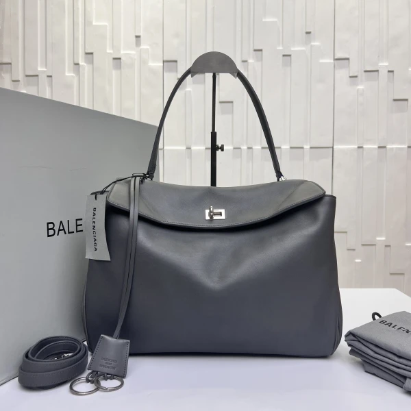 包包/巴黎世家/95新/250819XZ0022/C13346833448