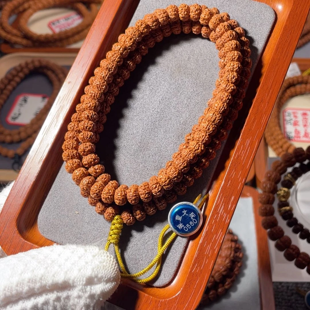 吊坠金刚菩提原装6瓣老树王飞碟8尺寸