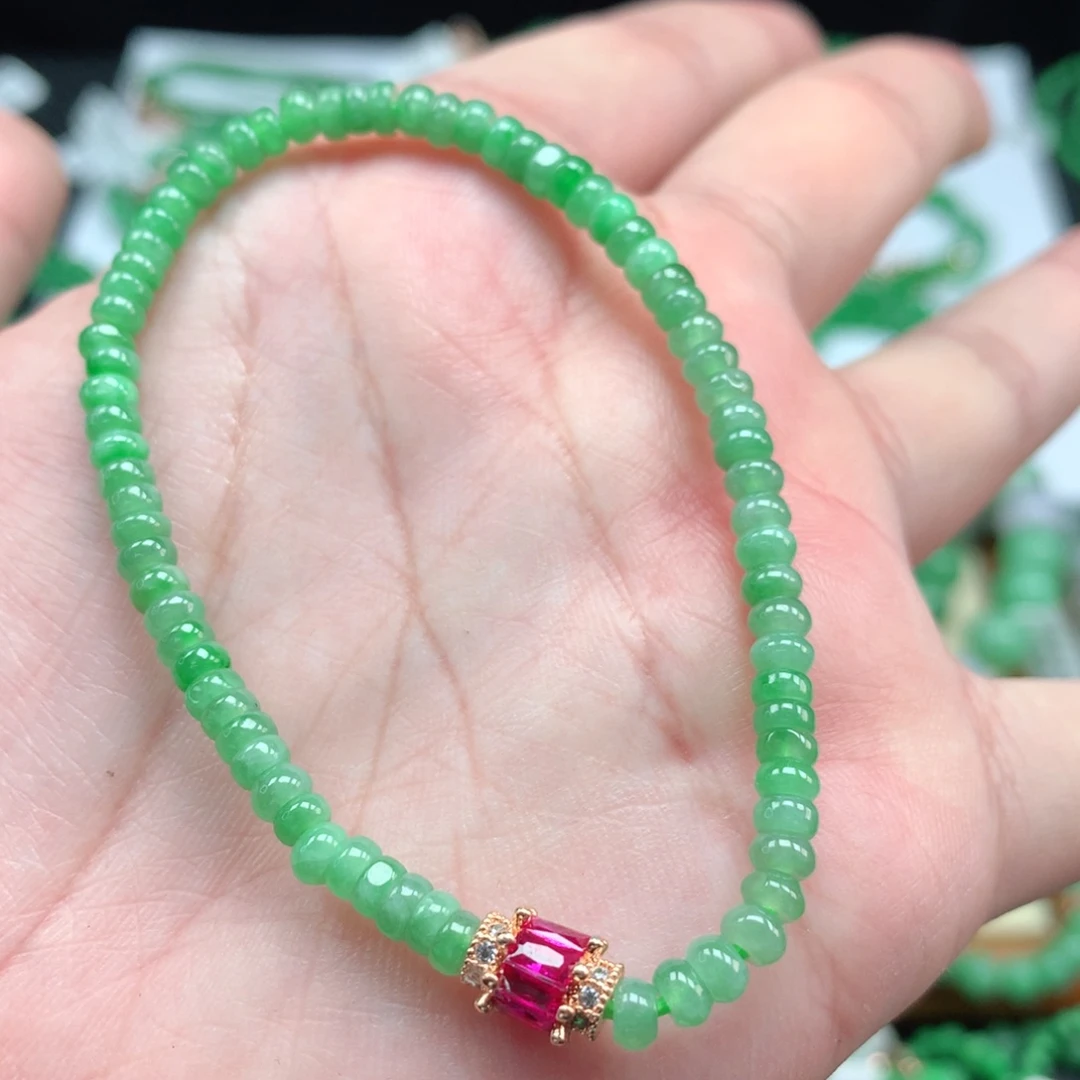 翡翠手链未镶嵌翡翠