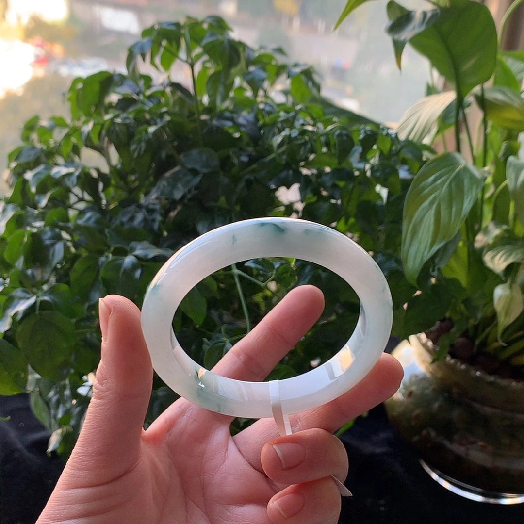 翡翠未镶嵌手镯天然翡翠手镯