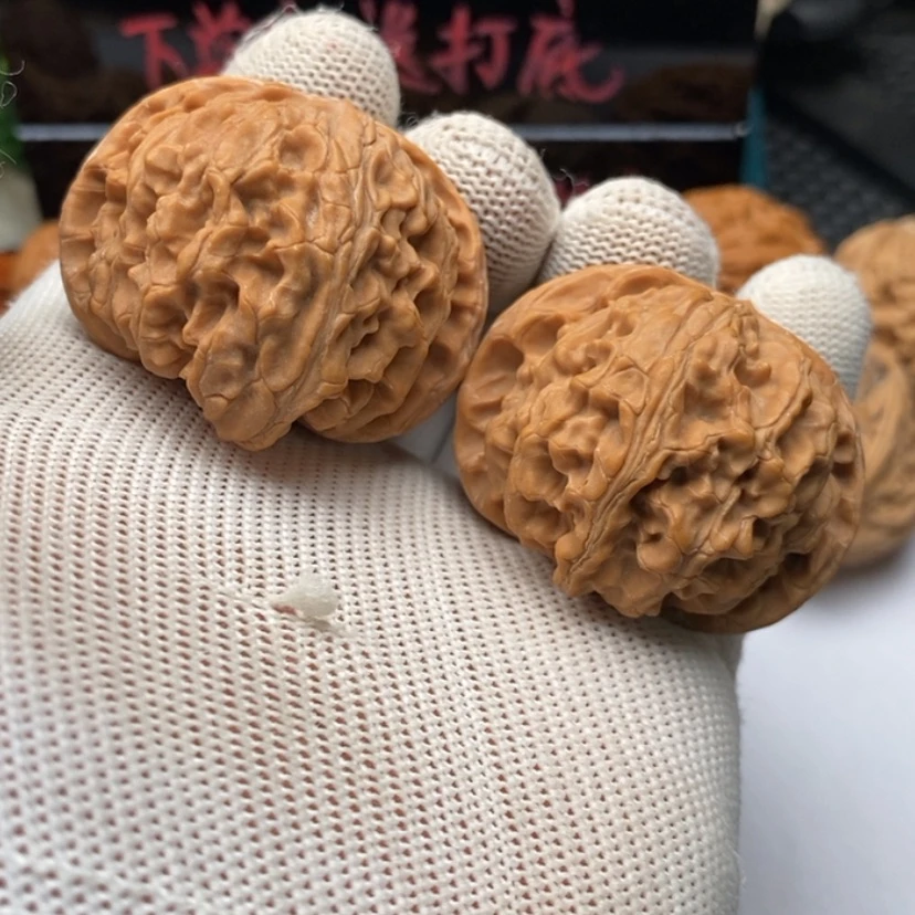 【闪购商品】文玩核桃把件114苹果