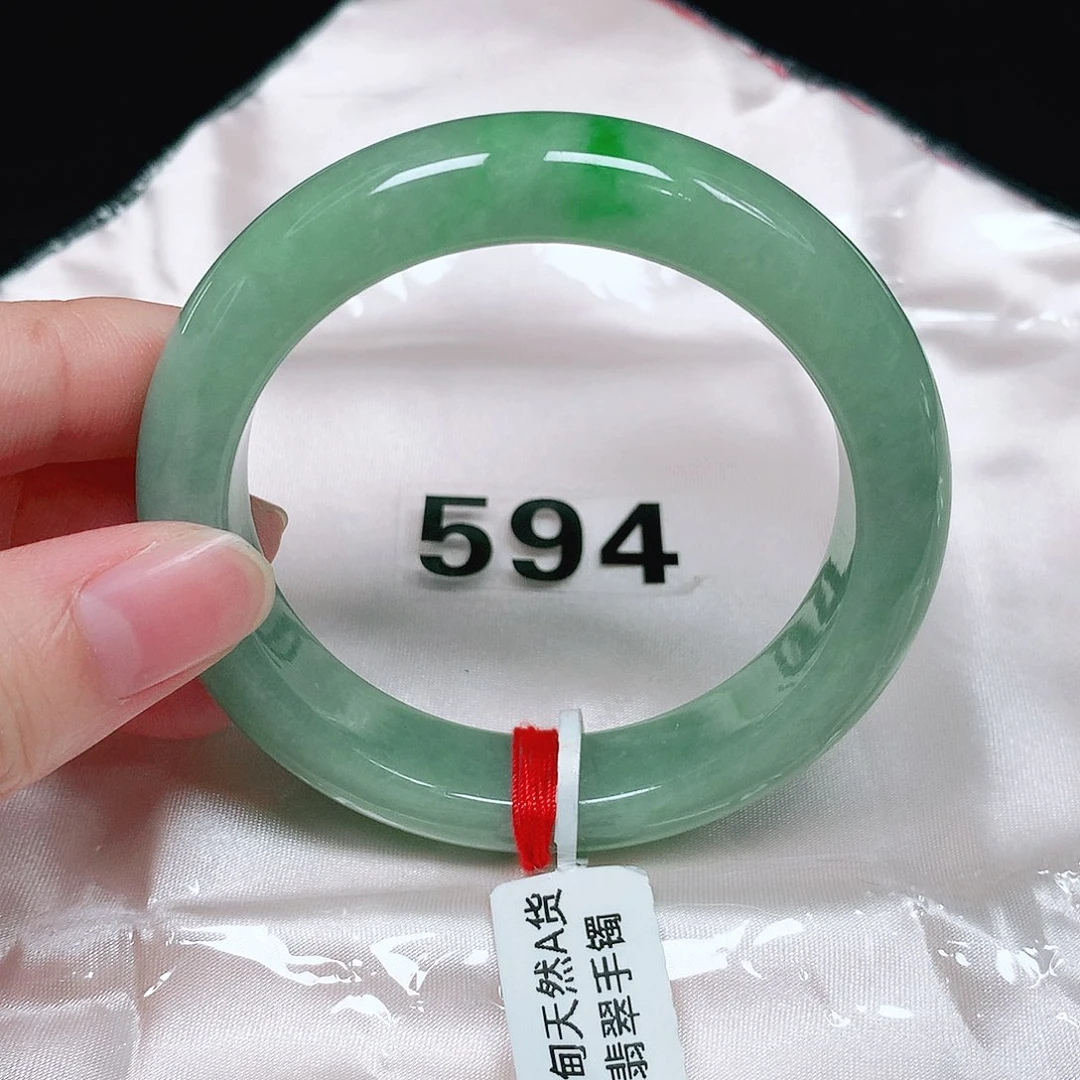 未镶嵌手镯翡翠翡翠手镯未镶嵌