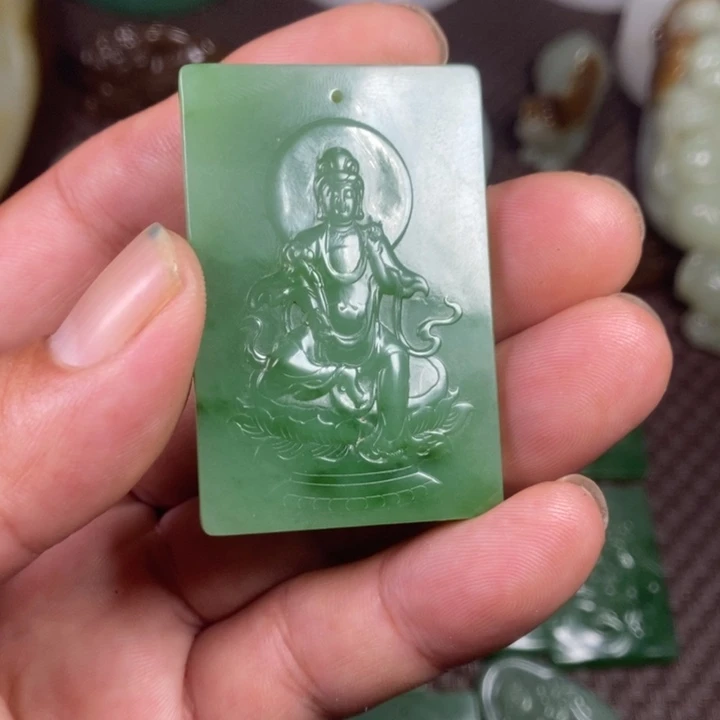 .***马未镶嵌和田玉（碧玉）挂件