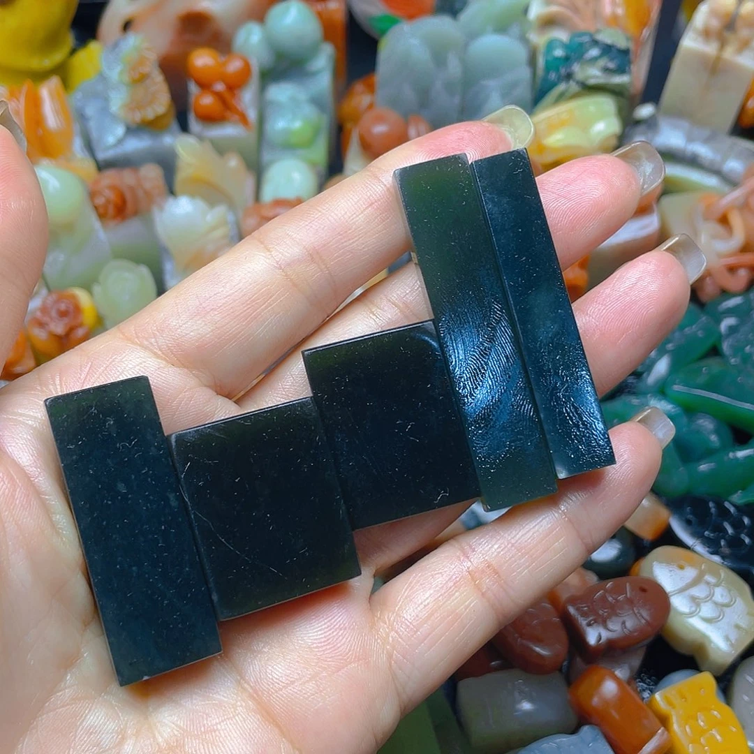 青田石印石雅安墨绿