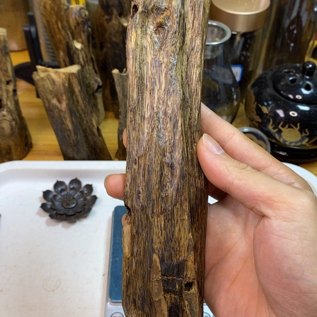 沉香高油香薰乌身80克