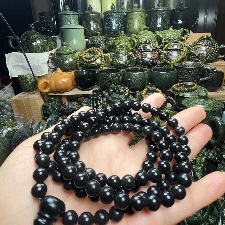 减***远蛇纹石玉未镶嵌珠宝半成品藏玉药王石黑包公0.8 108颗