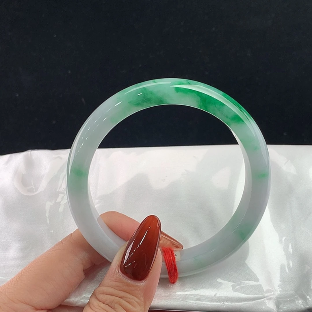 【闪购商品】未镶嵌手镯翡翠正62