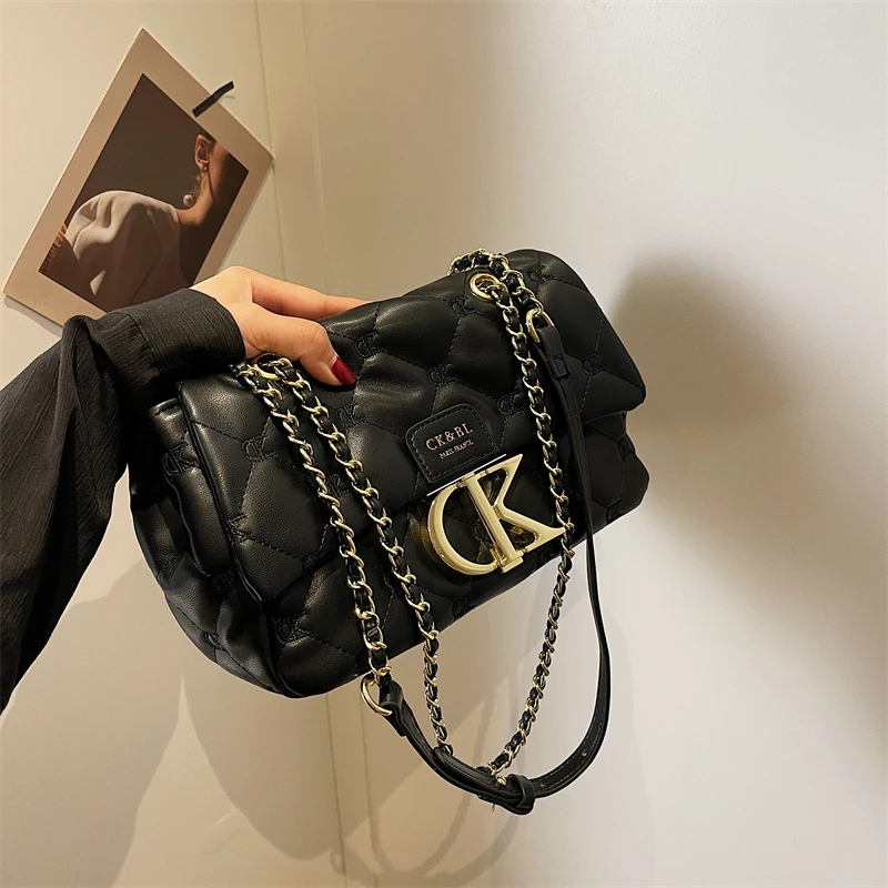 黑色流浪包单肩包网红洋气时尚百搭女士简约菱格小香风高级感小包