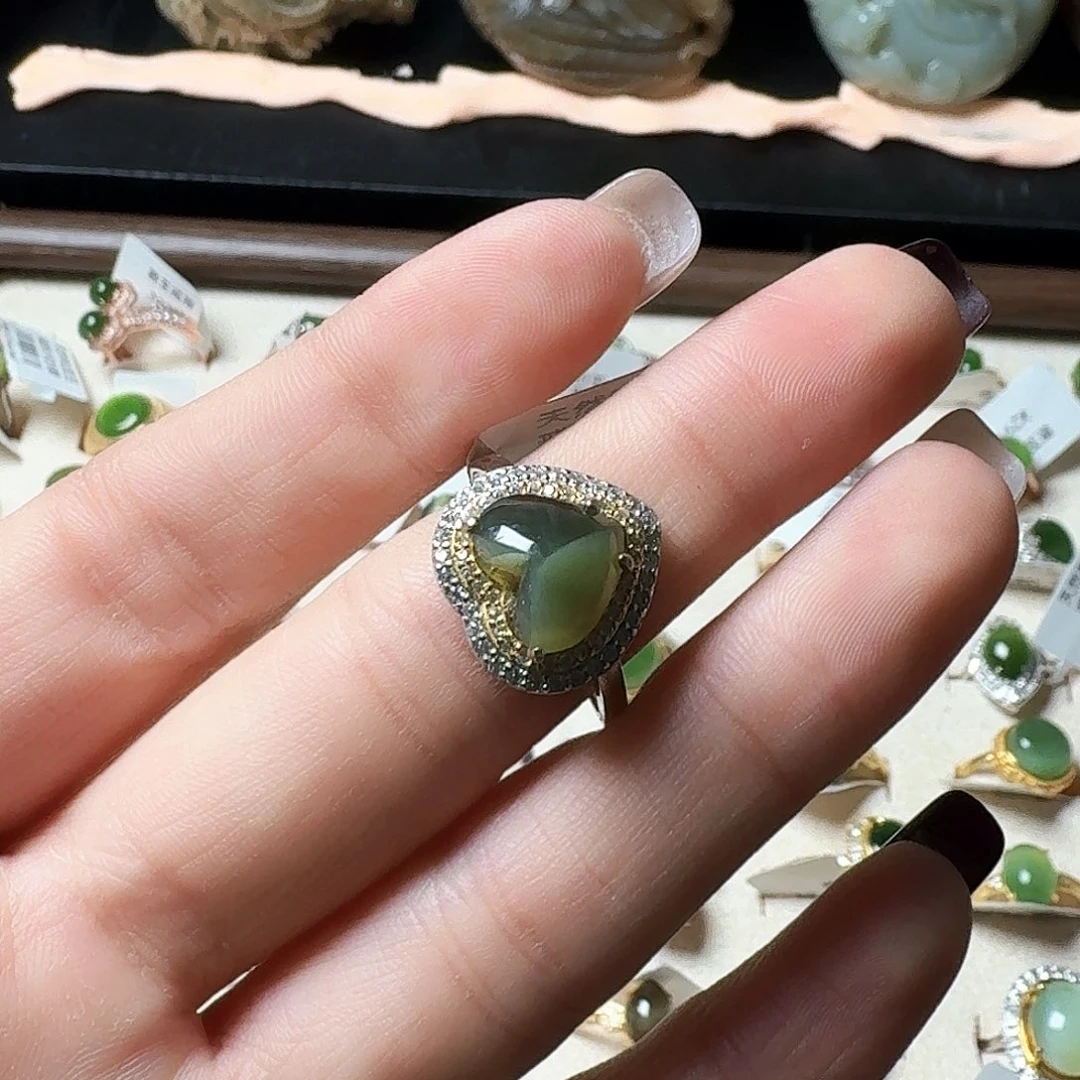 银S925镶嵌戒指和田玉