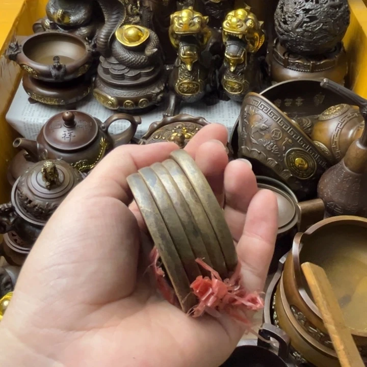精美铜器摆件藏收