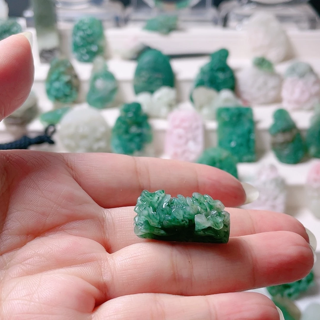 未镶嵌独山玉挂件