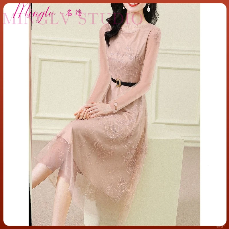 2025年秋季中国风亭台刺绣双层中长款a字收腰网纱拼接长袖连衣裙