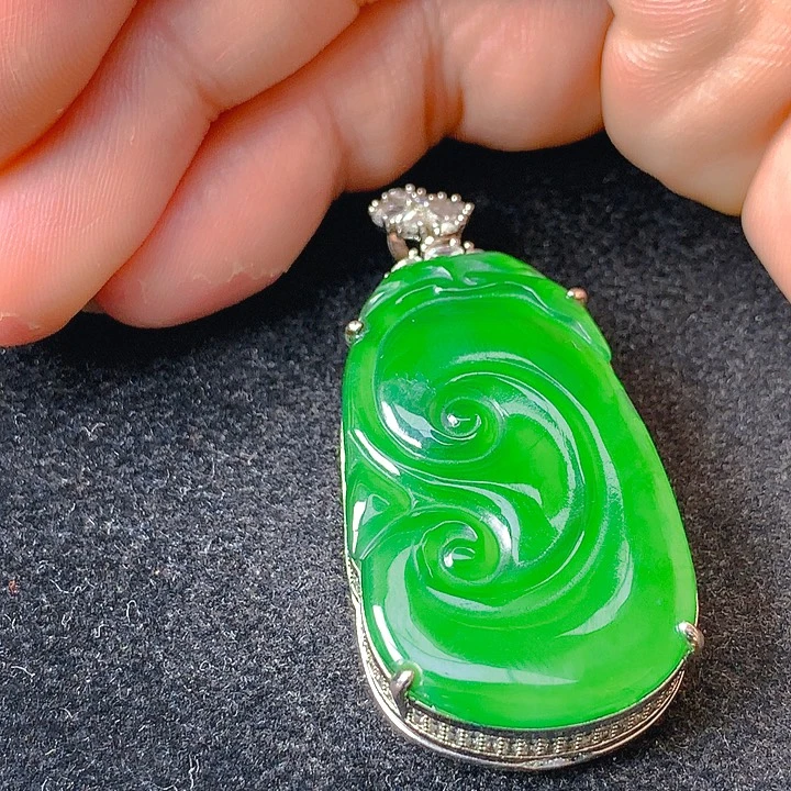 颈饰未镶嵌翡翠翡翠