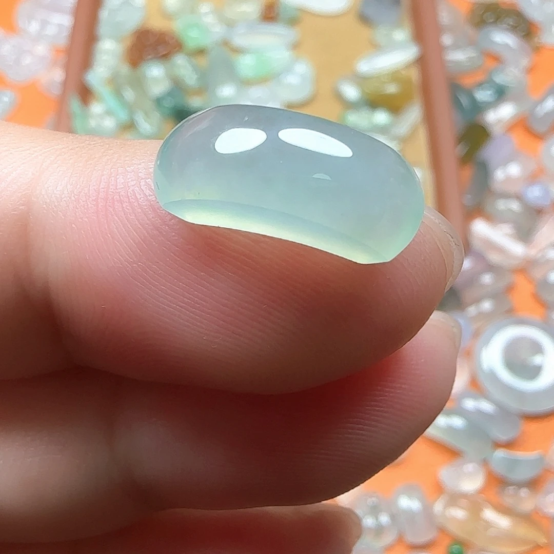 未镶嵌定制翡翠翡翠
