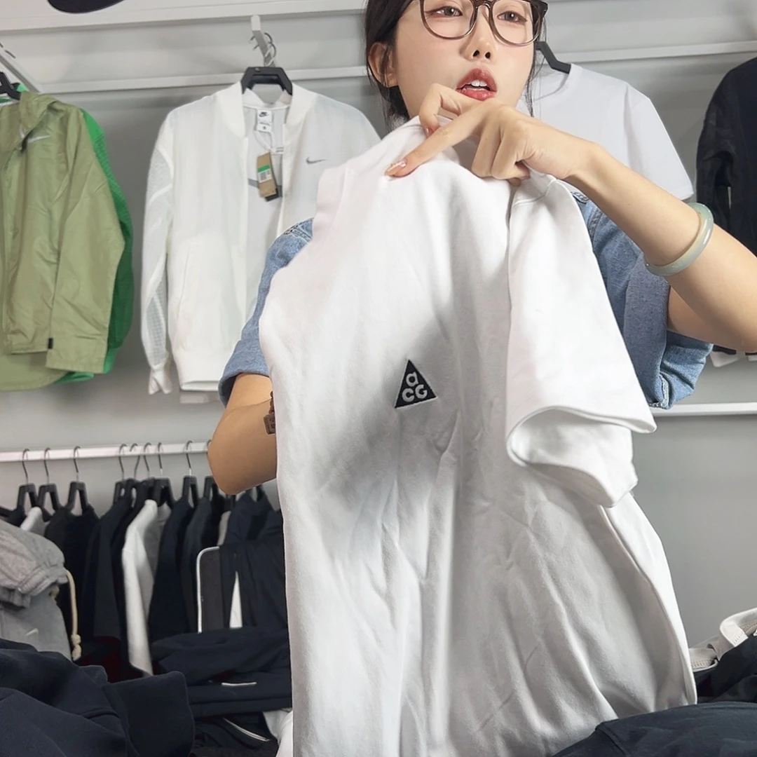 L。180-210。无暇不退换