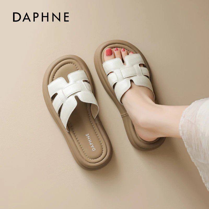 达芙妮拖鞋女外穿秋冬2025新款超火厚底凉拖鞋绝美巨好看配裙子爆