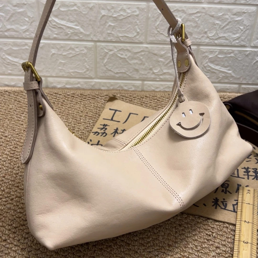 【闪购商品】头层牛皮杏