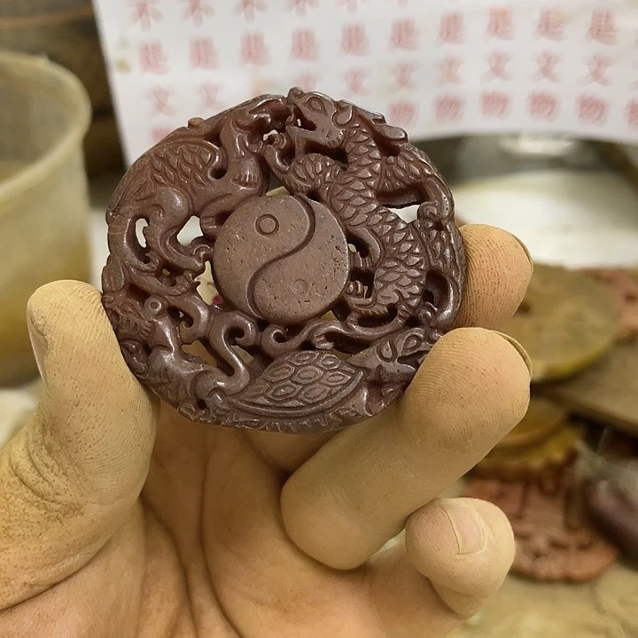 未镶嵌一一一一一一一硅化玉狼**下