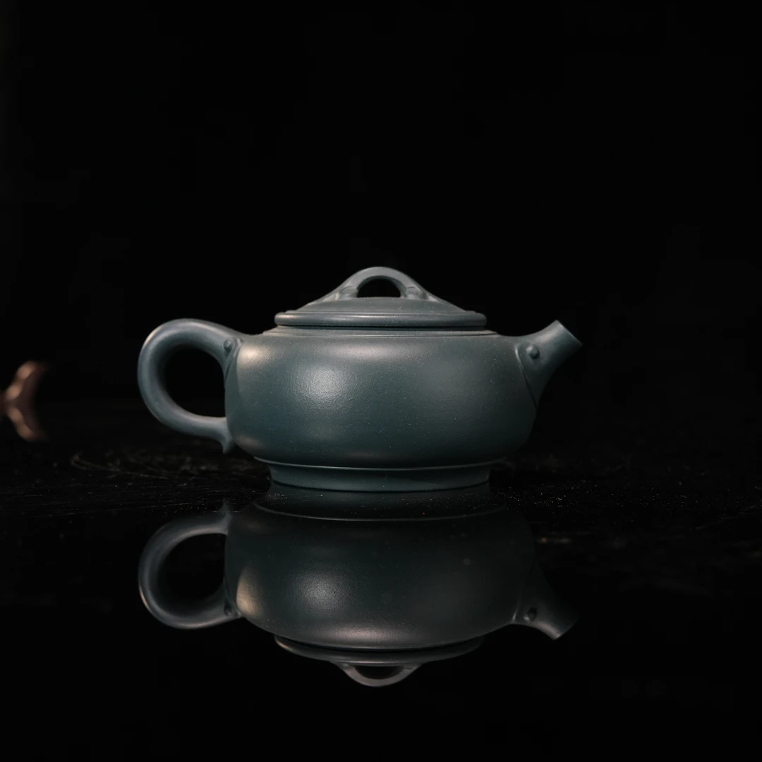 CSLDWWY{27}紫砂壶