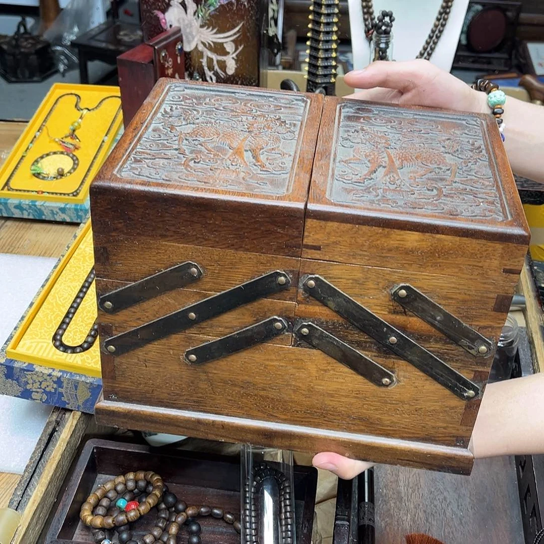 大叶紫檀（黑酸枝木类）