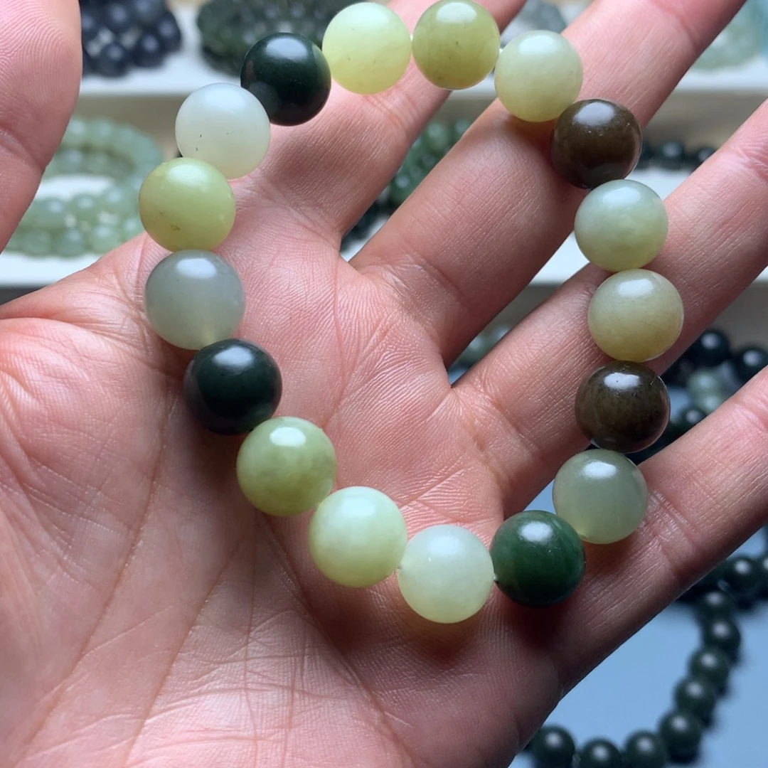 和田玉未镶嵌手链