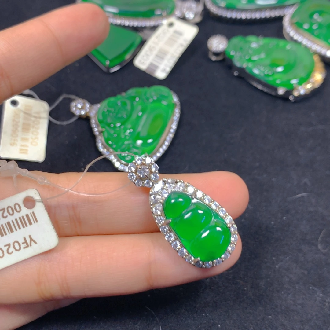 翡翠银S925镶嵌颈饰