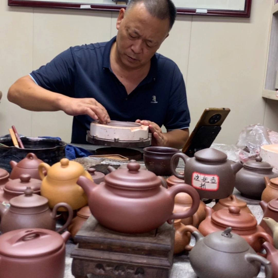 茶壶紫泥仿古260 C半手工制作