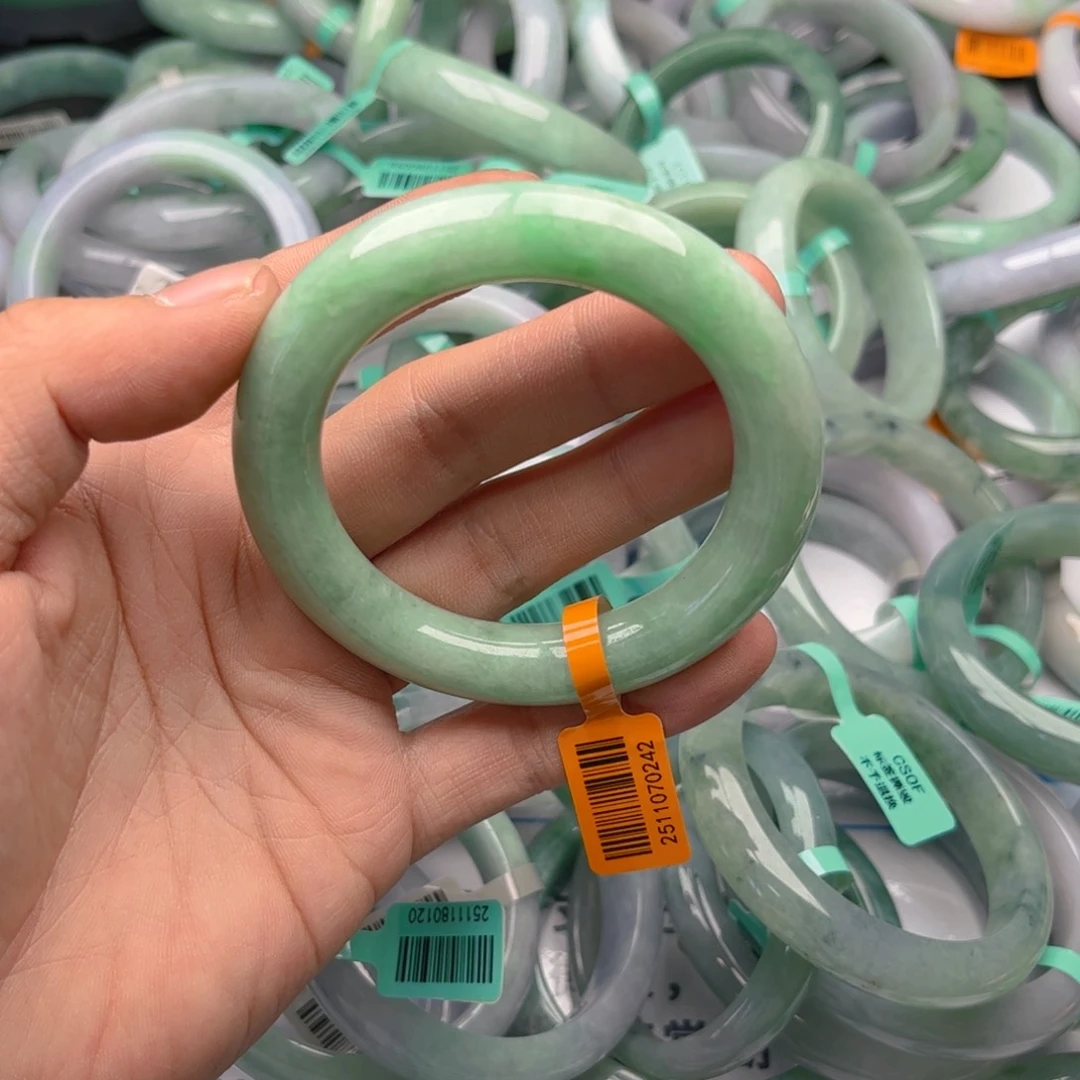 未镶嵌手镯翡翠535455。108。