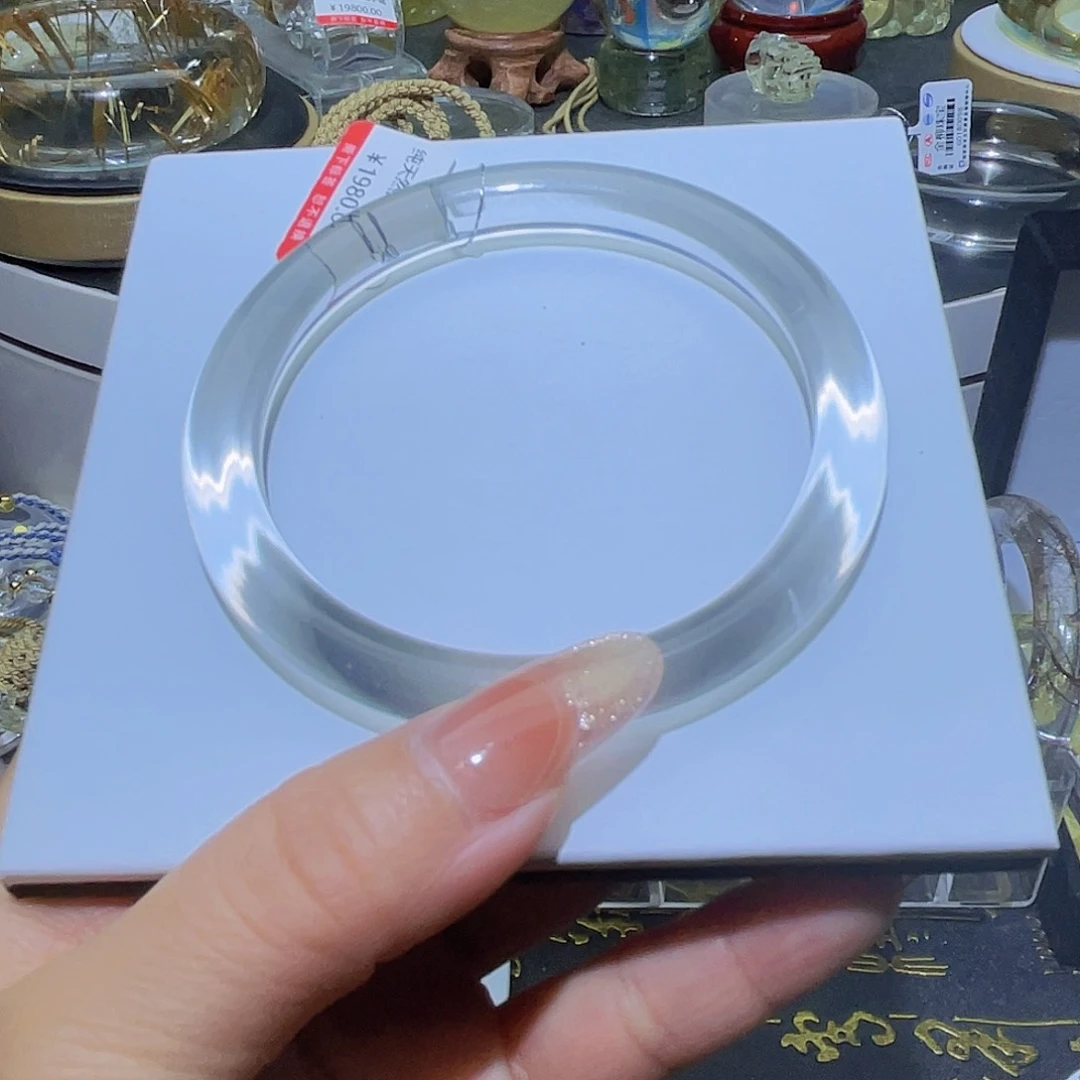 水晶手镯未镶嵌一****个天然白水晶全净体55圈口