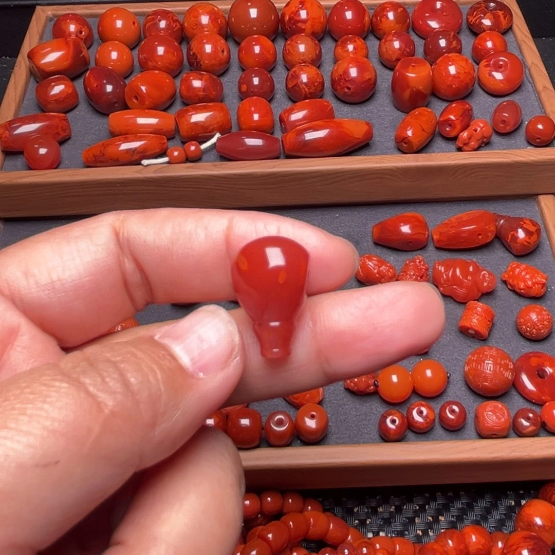 南红玛瑙配饰未镶嵌卡***琪三通