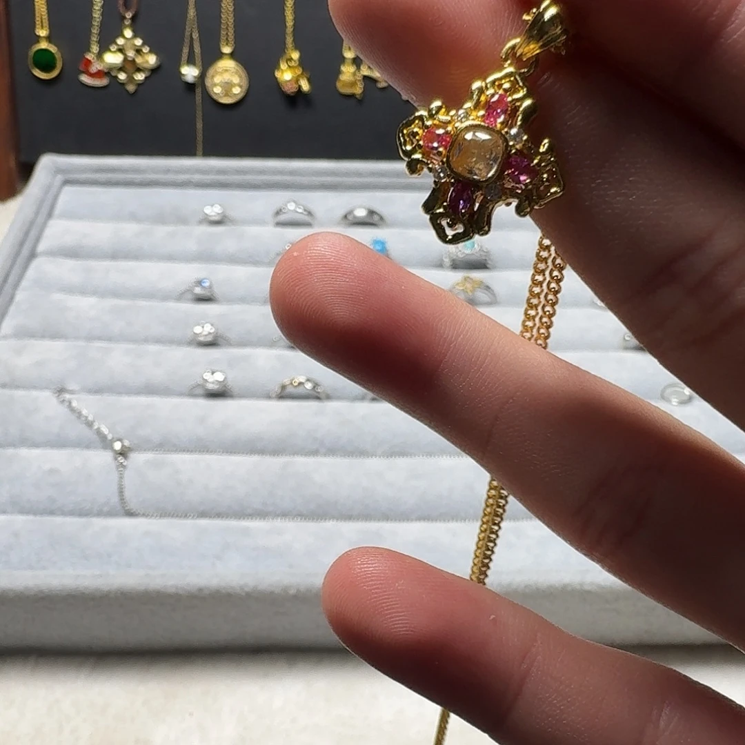 蜂***e925银皮质25643754