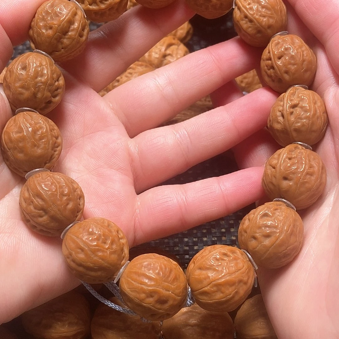 文玩核桃手串红皮光头