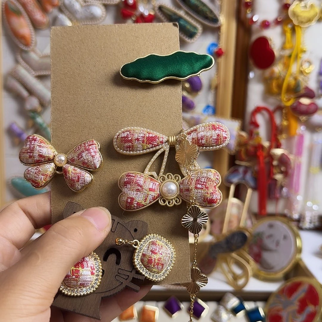 猪***萌纯铜合金手工制作