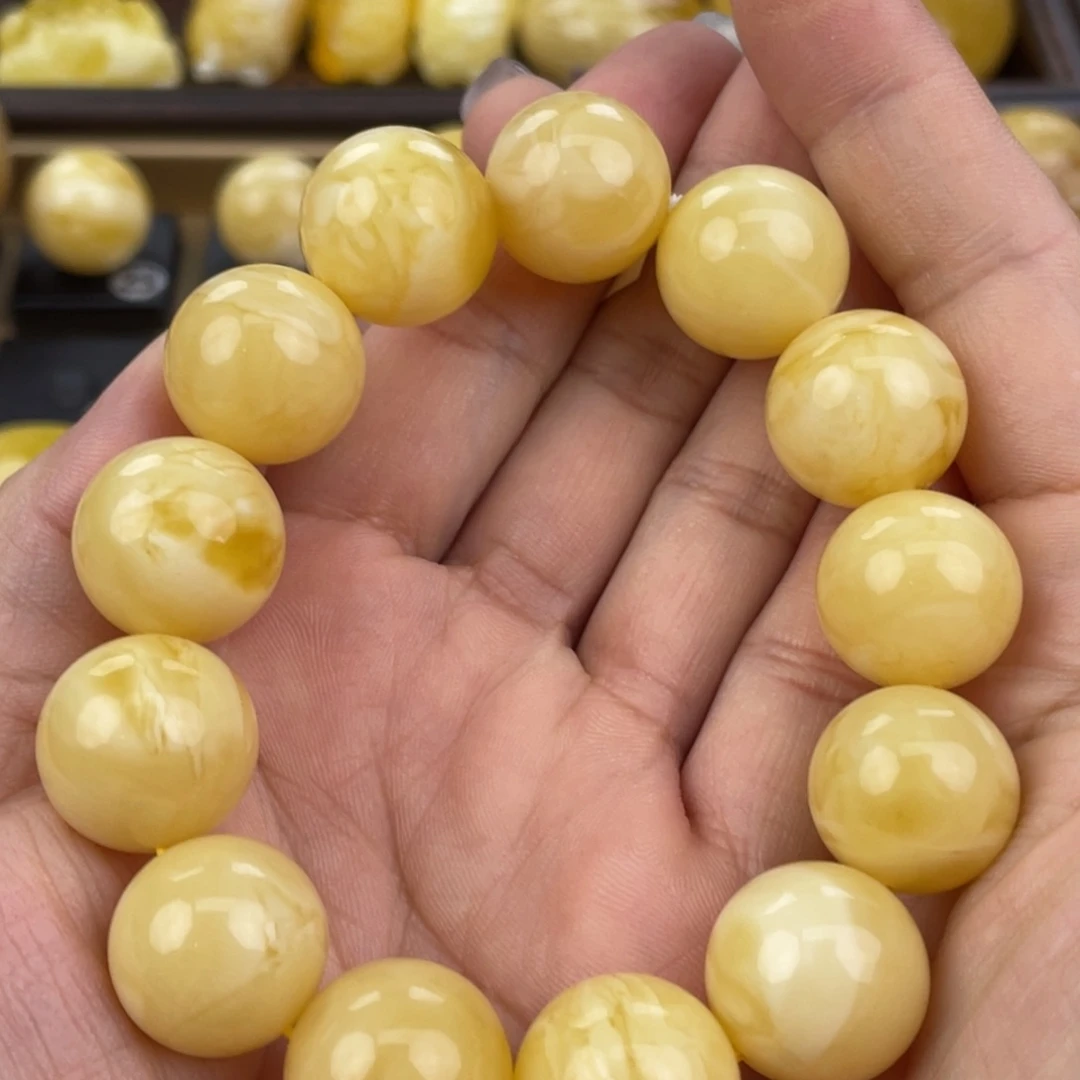 琥珀未镶嵌裸石蜜蜡46