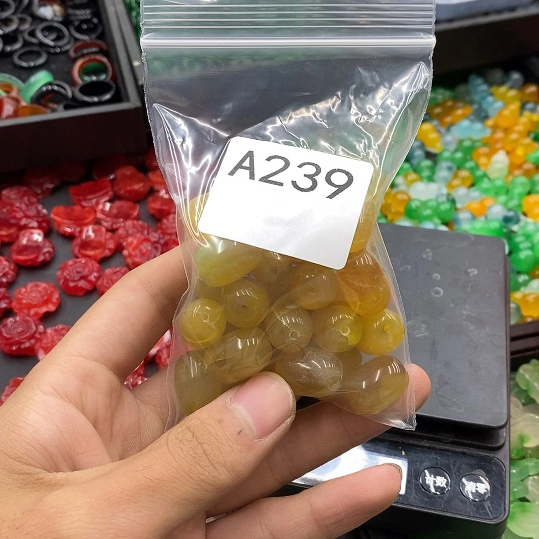 用***4合金颈饰玛瑙/玉髓