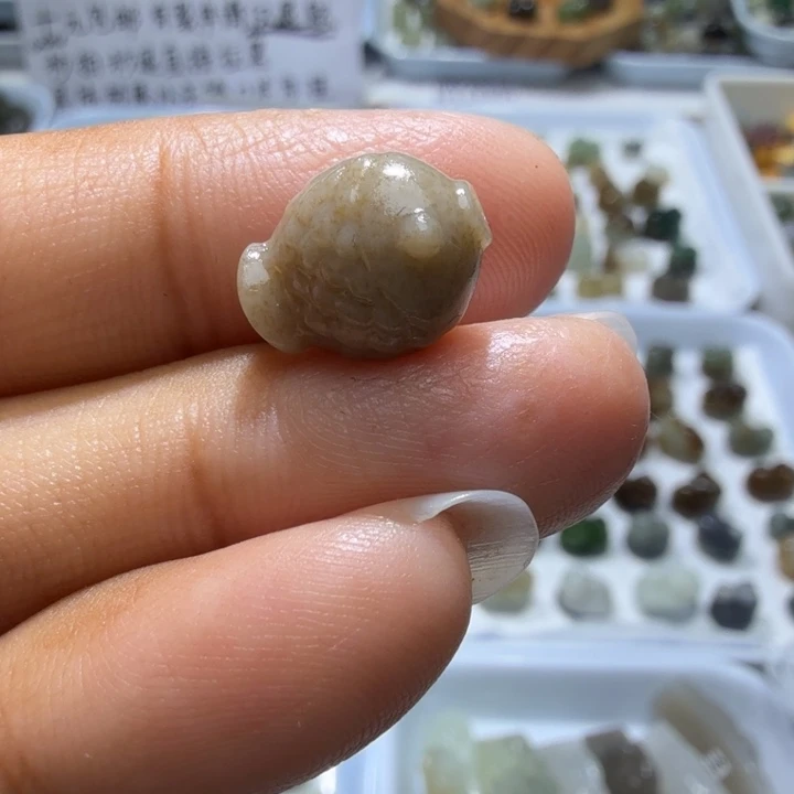 和田玉未镶嵌珠宝奇石