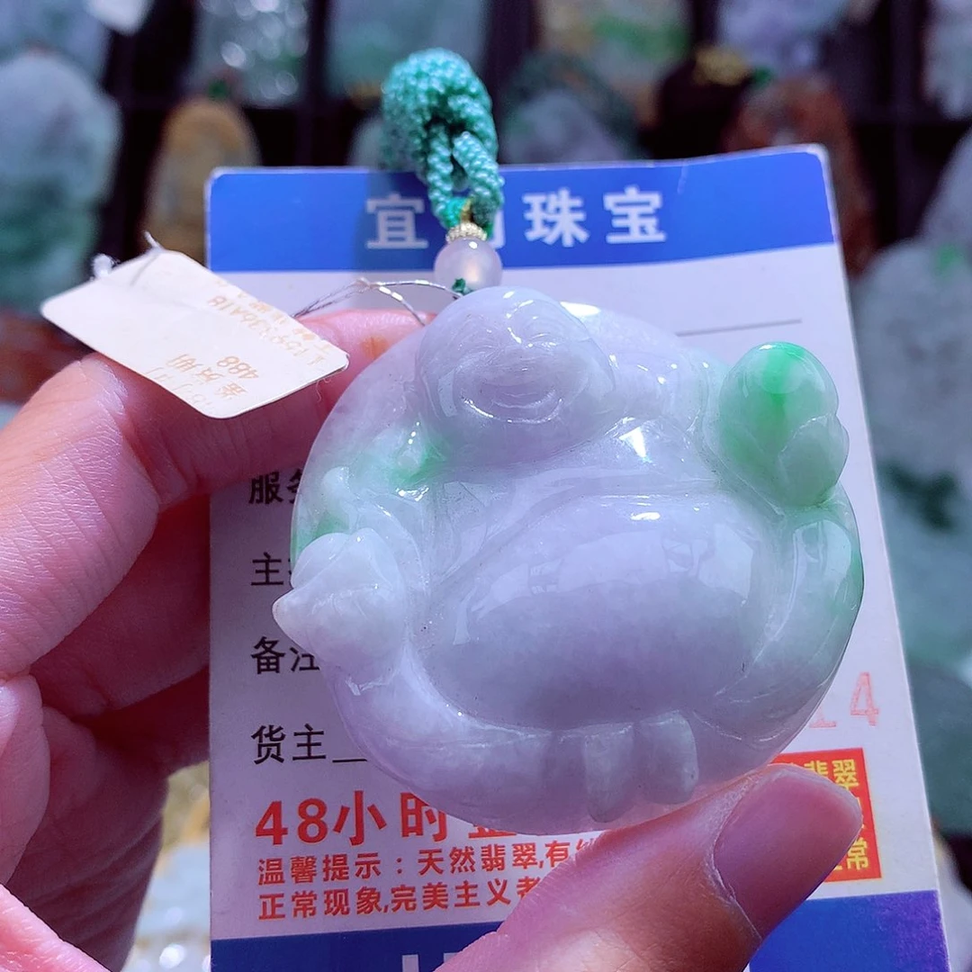 颈饰未镶嵌翡翠天然