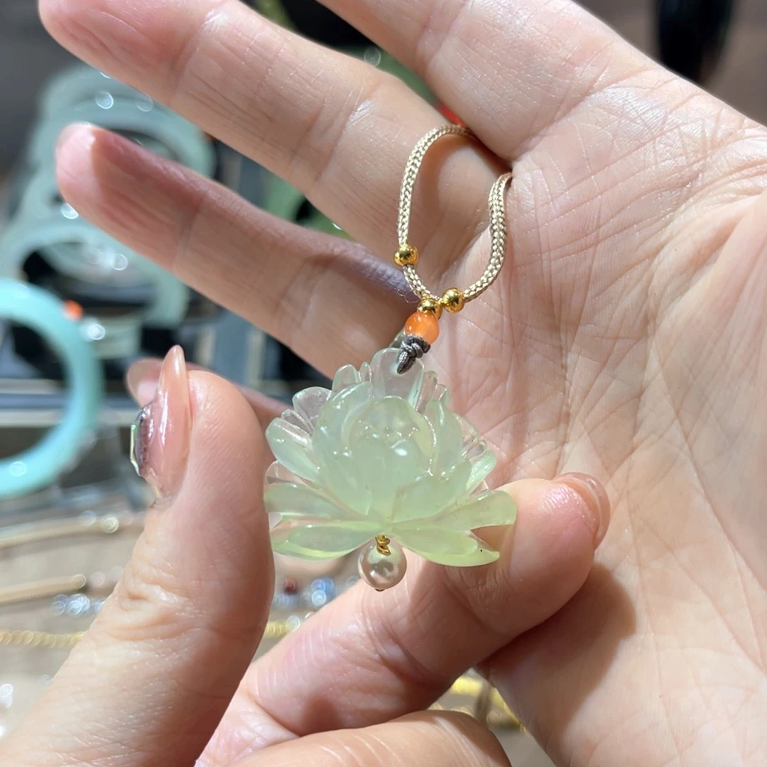 岫玉手镯未镶嵌手镯
