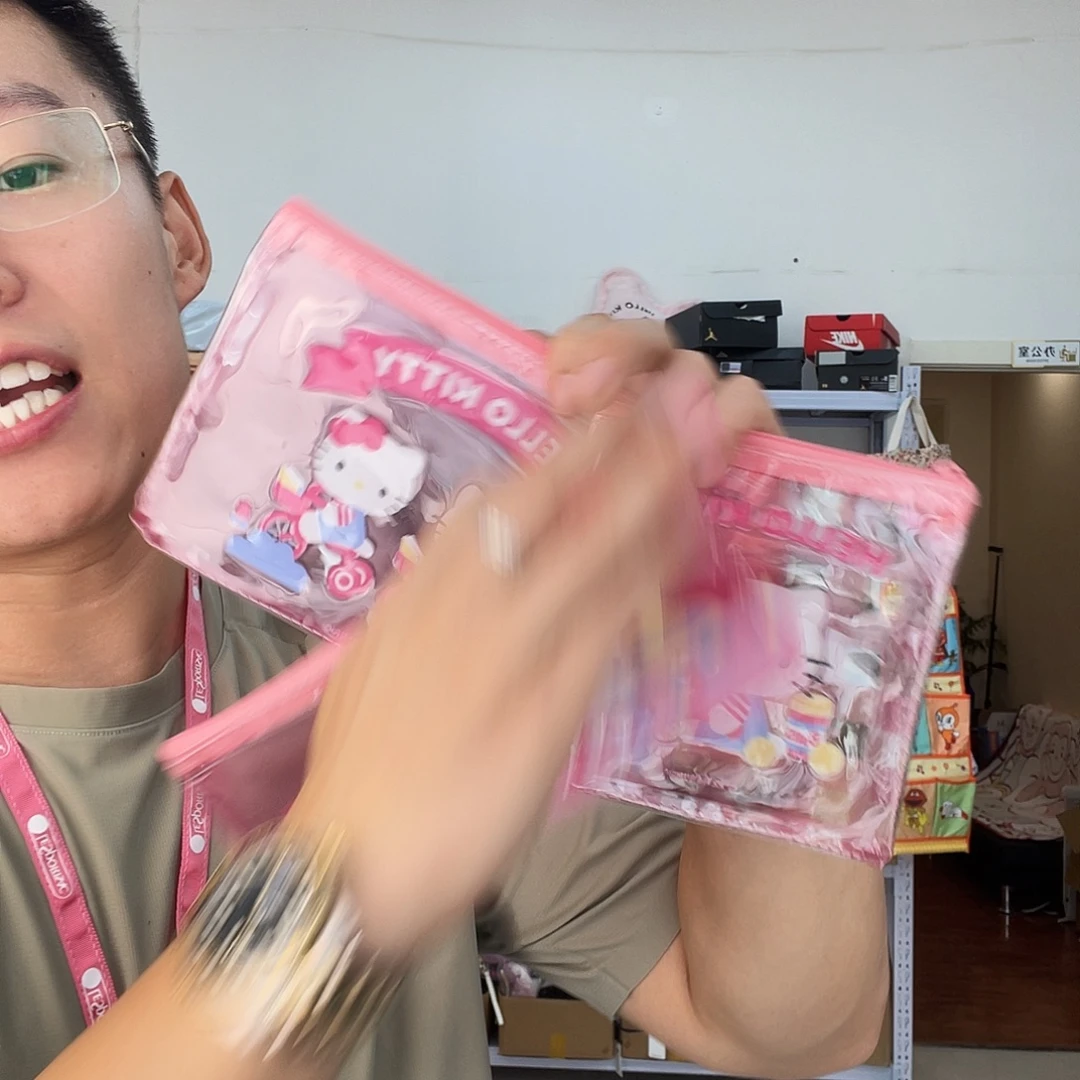 PU化妆包等产品和产品