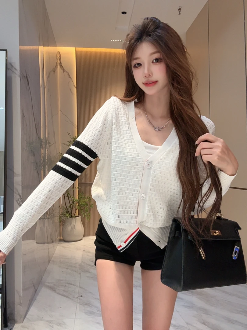 李馨儿【维也纳】显瘦气质条纹洋气宽松百搭开衫早秋毛衣针织