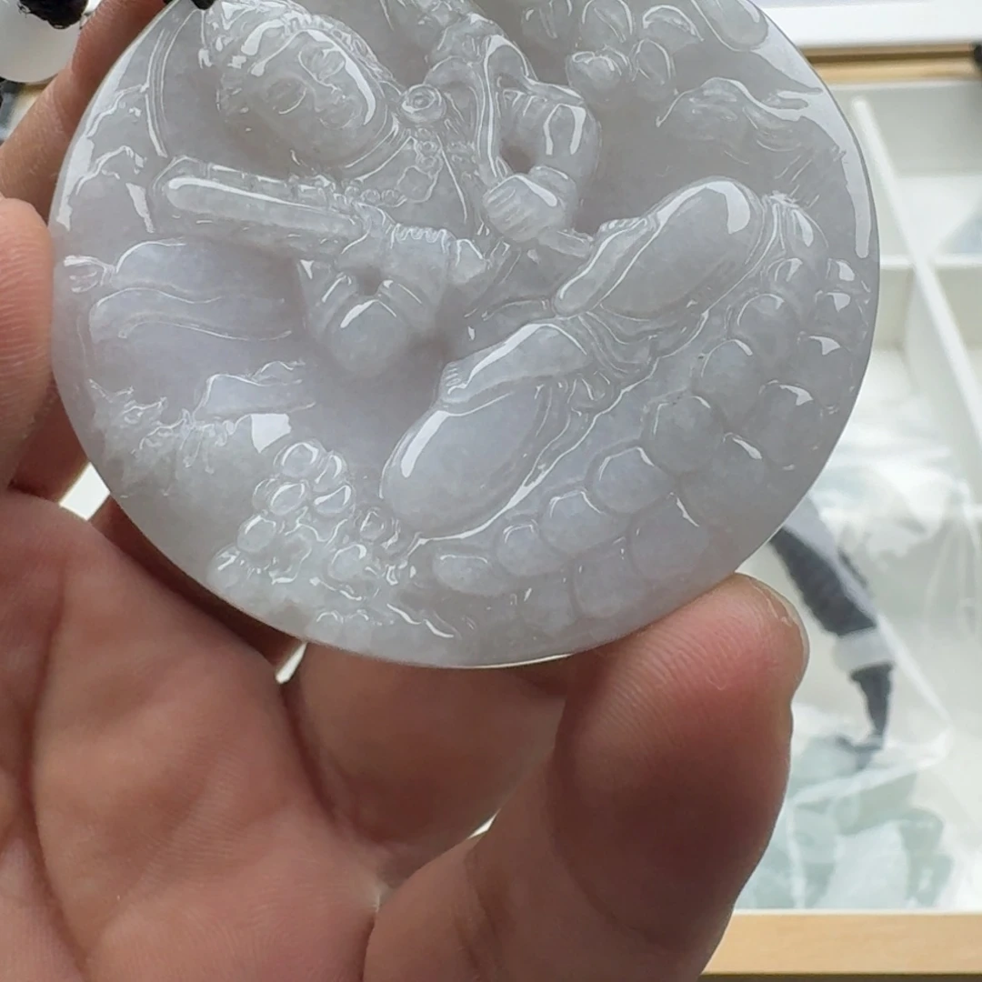 翡翠未镶嵌颈饰天然缅甸A货翡翠