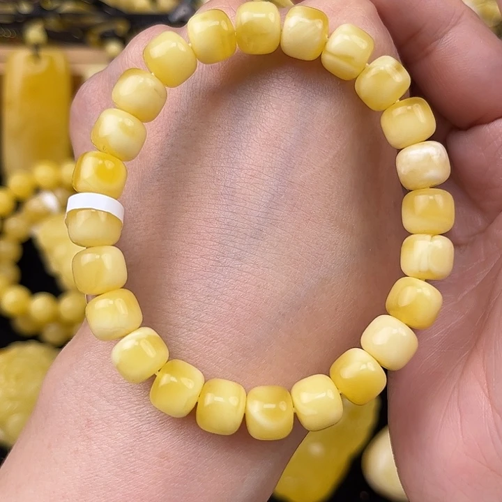 琥珀未镶嵌颈饰琥珀，