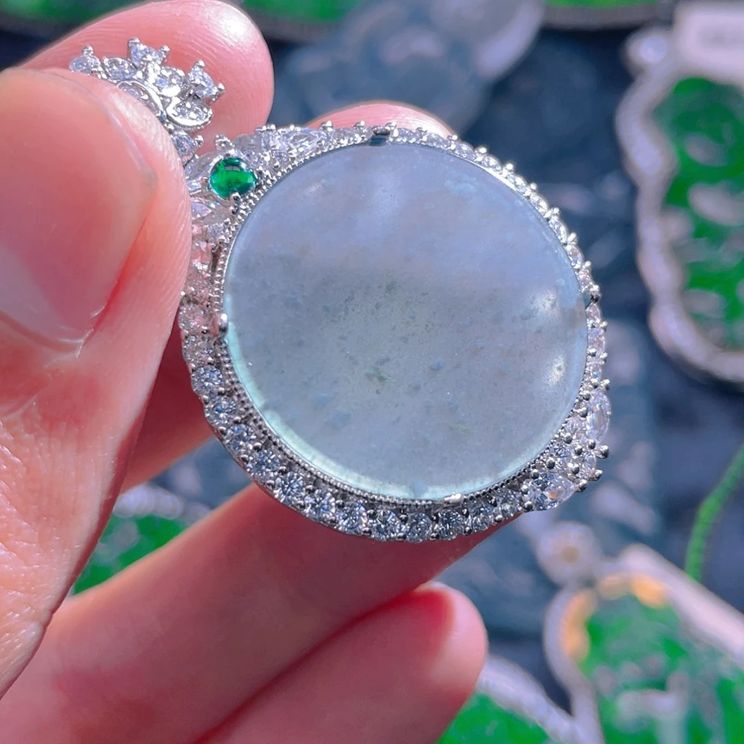 颈饰未镶嵌翡翠翡翠