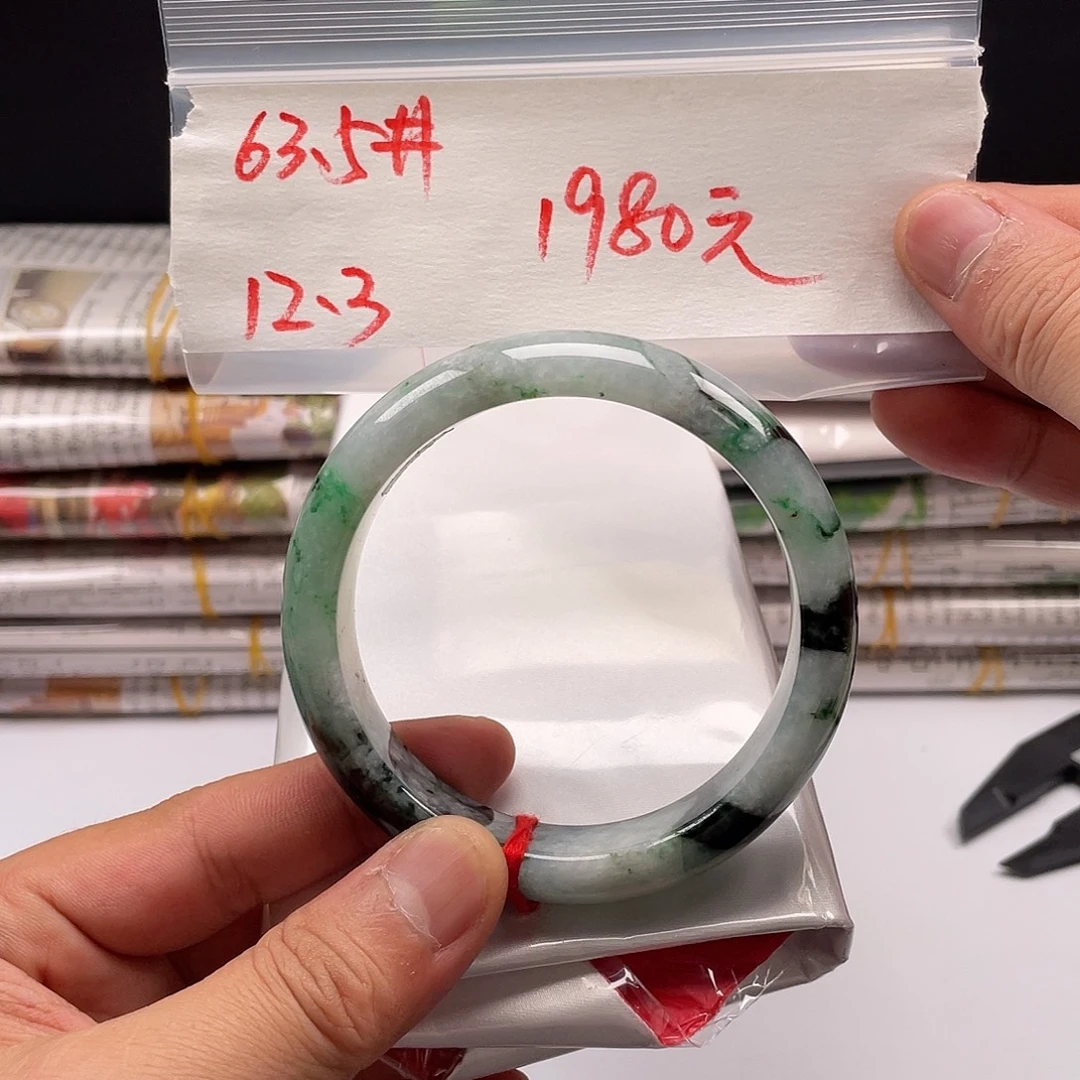 翡翠未镶嵌颈饰翡翠手镯全12